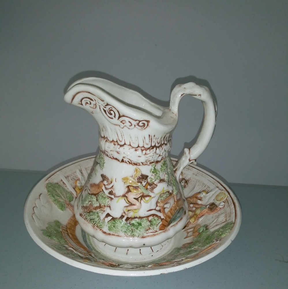 Dry Sink Pitcher and Bowl Set
